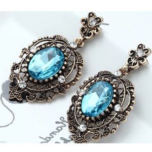 🔴 BRIDGERTON Aquamarine Vintage Crystal Earrings
